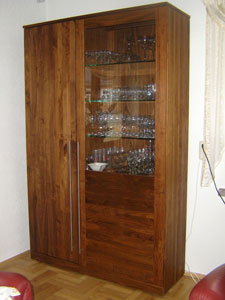 Wohnzimmerschrank Nussbaum